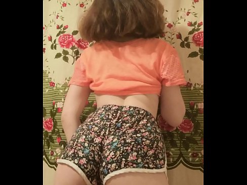 ❤️ Seksuali jauna mažylė nusimeta šortus prieš kamerą ☑ Šlapi prie lt.tradewin.top ❌️